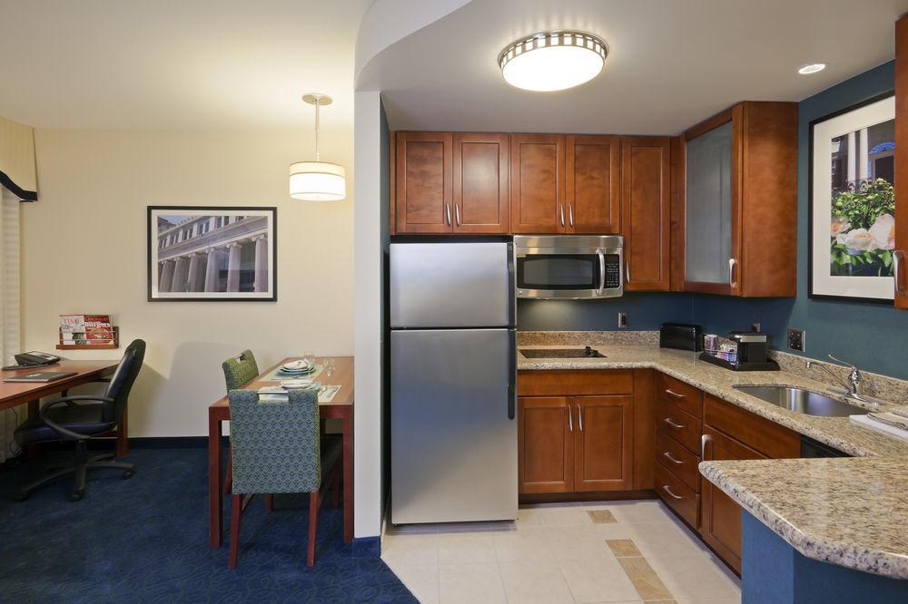 Residence Inn By Marriott Cincinnati Downtown/The Phelps Room photo